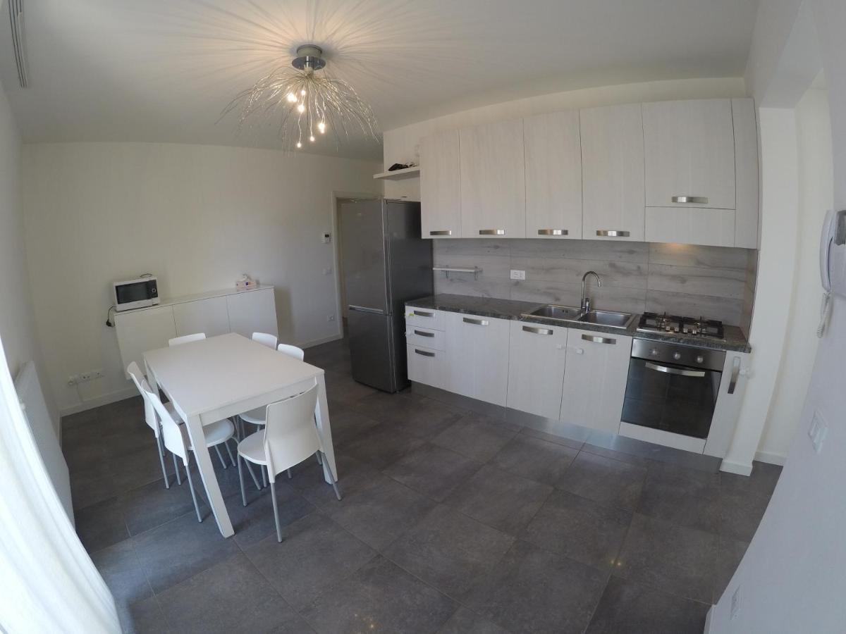 Attico Margherita - Agenzia Cocal Apartment กาออร์เล ภายนอก รูปภาพ