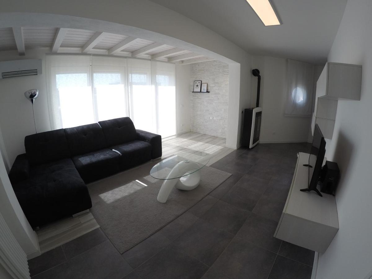 Attico Margherita - Agenzia Cocal Apartment กาออร์เล ภายนอก รูปภาพ