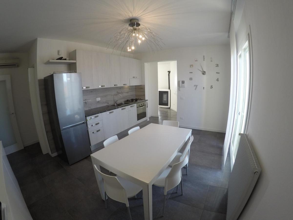 Attico Margherita - Agenzia Cocal Apartment กาออร์เล ภายนอก รูปภาพ