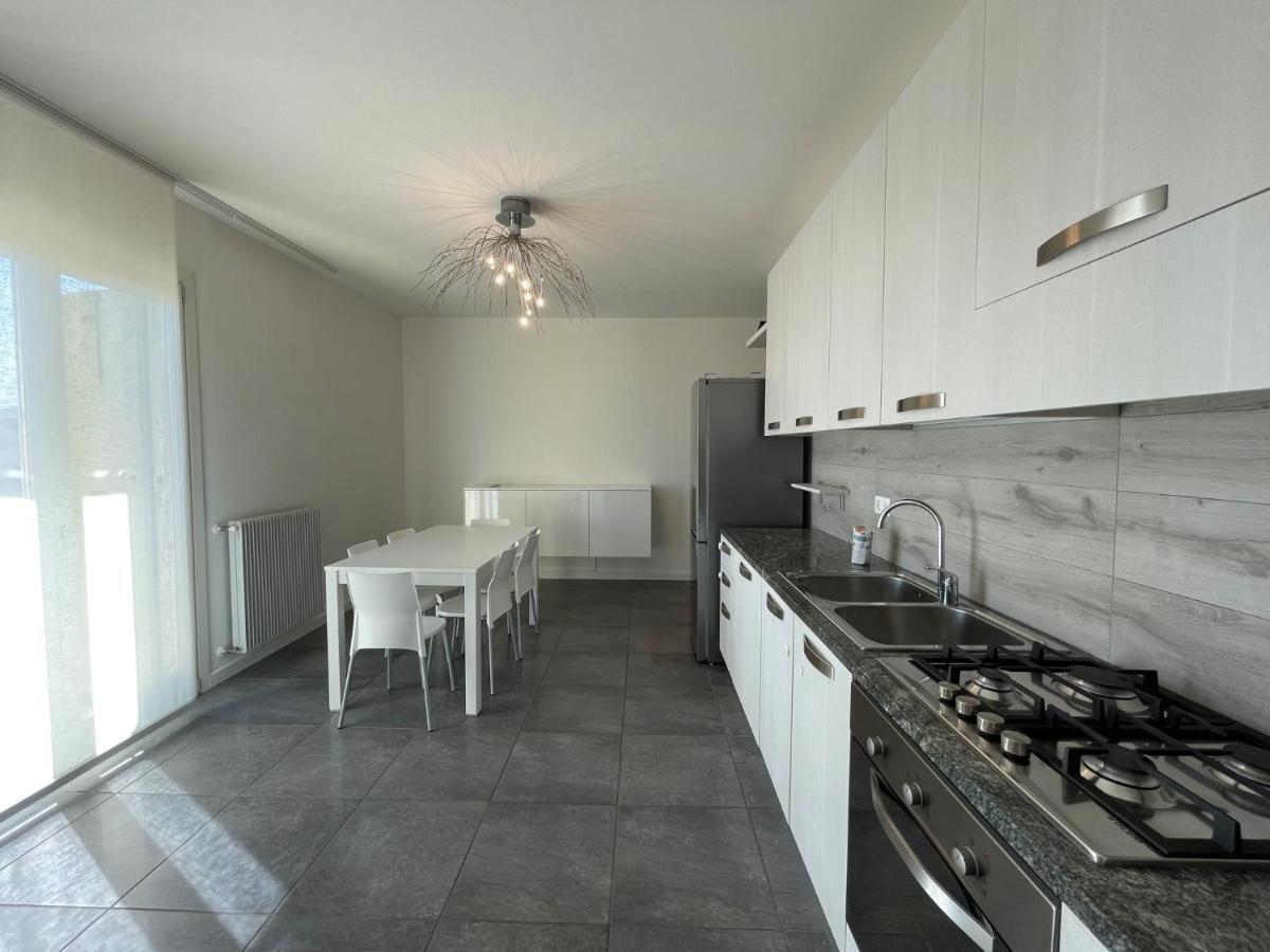 Attico Margherita - Agenzia Cocal Apartment กาออร์เล ภายนอก รูปภาพ